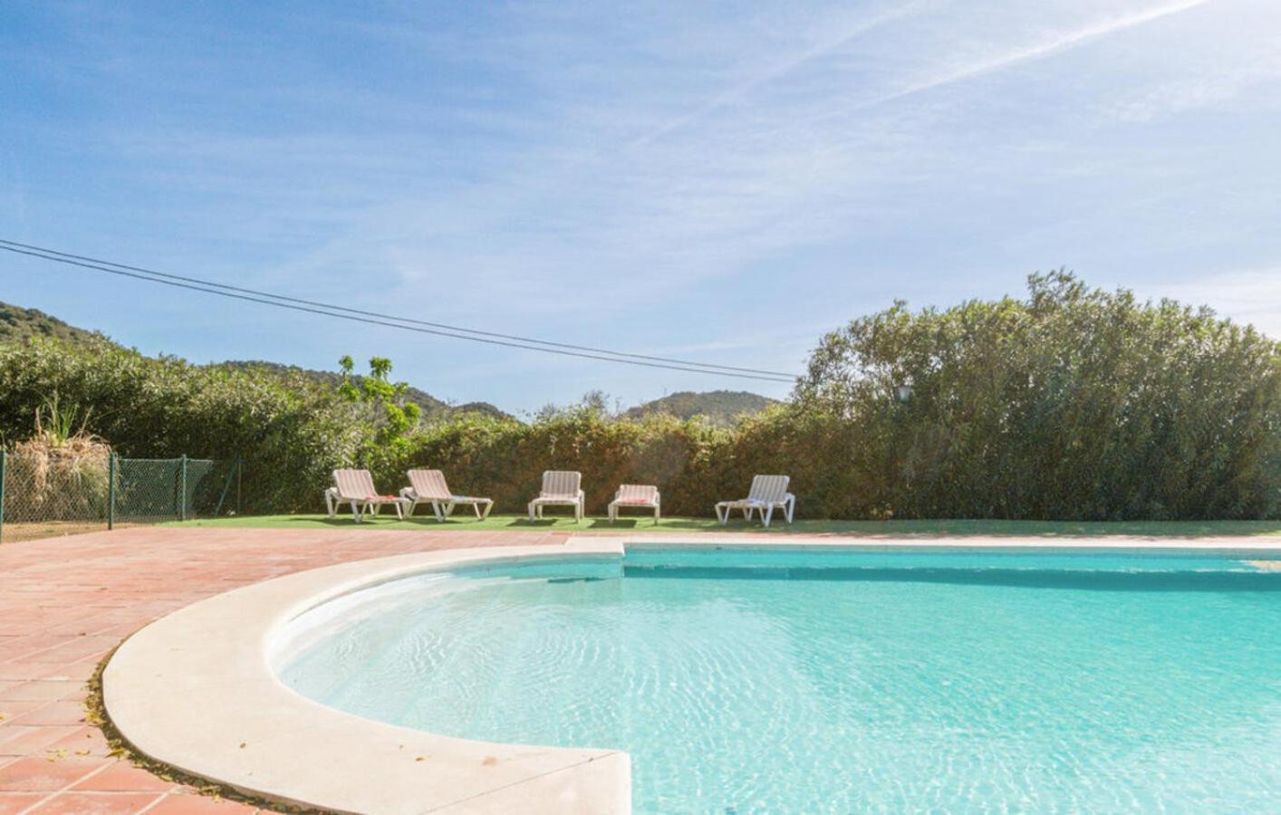 Cortijo Mazuecos By Sharingco Villa Lora del Rio Luaran gambar