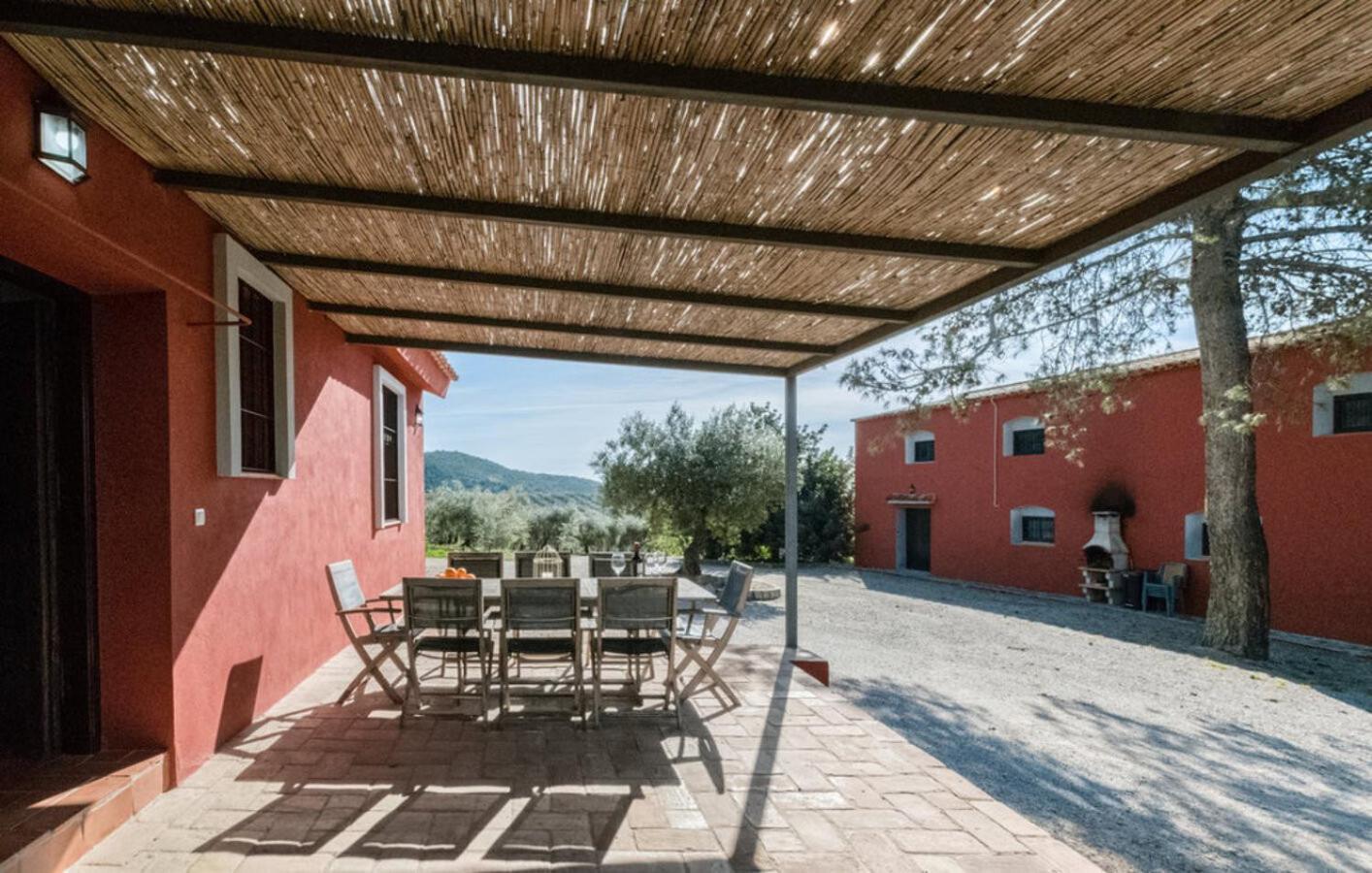 Cortijo Mazuecos By Sharingco Villa Lora del Rio Luaran gambar