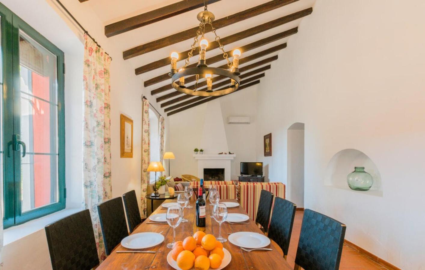 Cortijo Mazuecos By Sharingco Villa Lora del Rio Luaran gambar